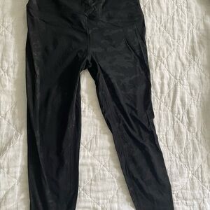 Zyia Black Camouflage Leggings